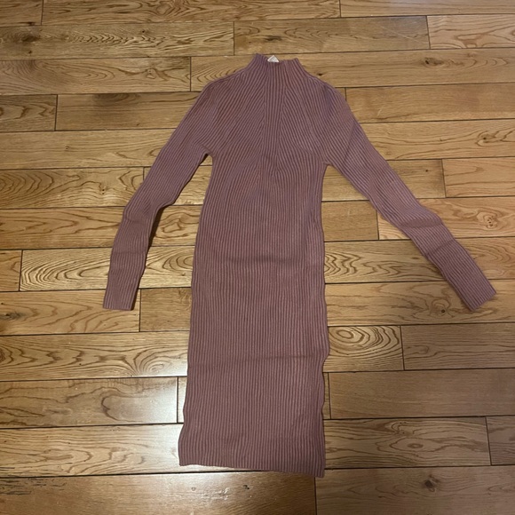 Dress-Body Con - Picture 1 of 1